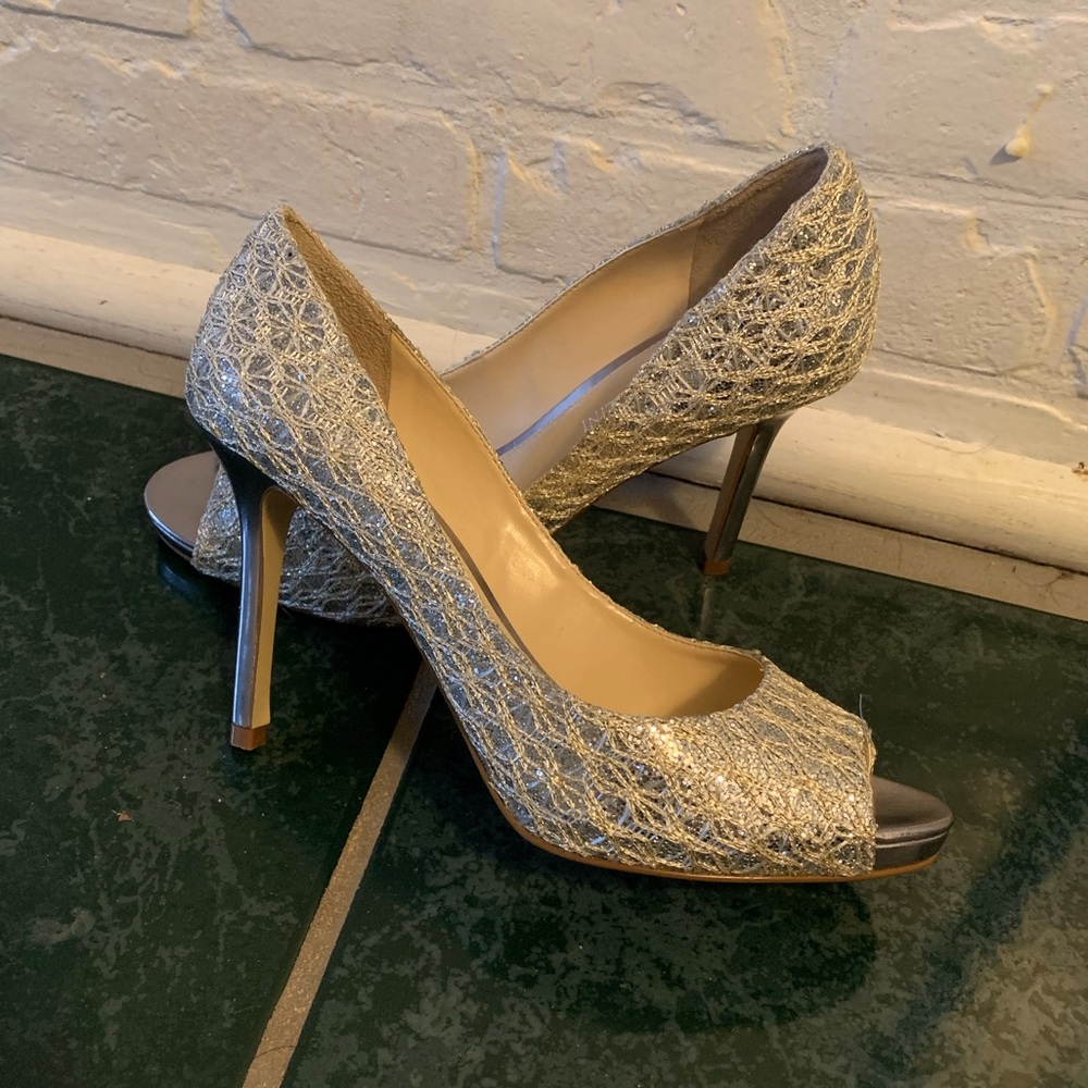 Enzo Angiolini MetalliC Peep Toe Heels